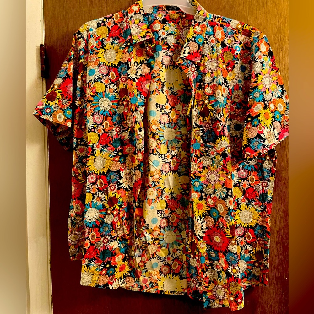 T shirt Button-down
